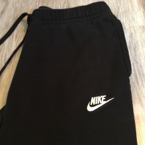 Men’s Nike Classic Fit Jogger